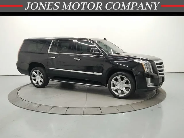 Pre-Owned 2018 Cadillac Escalade ESV Luxury