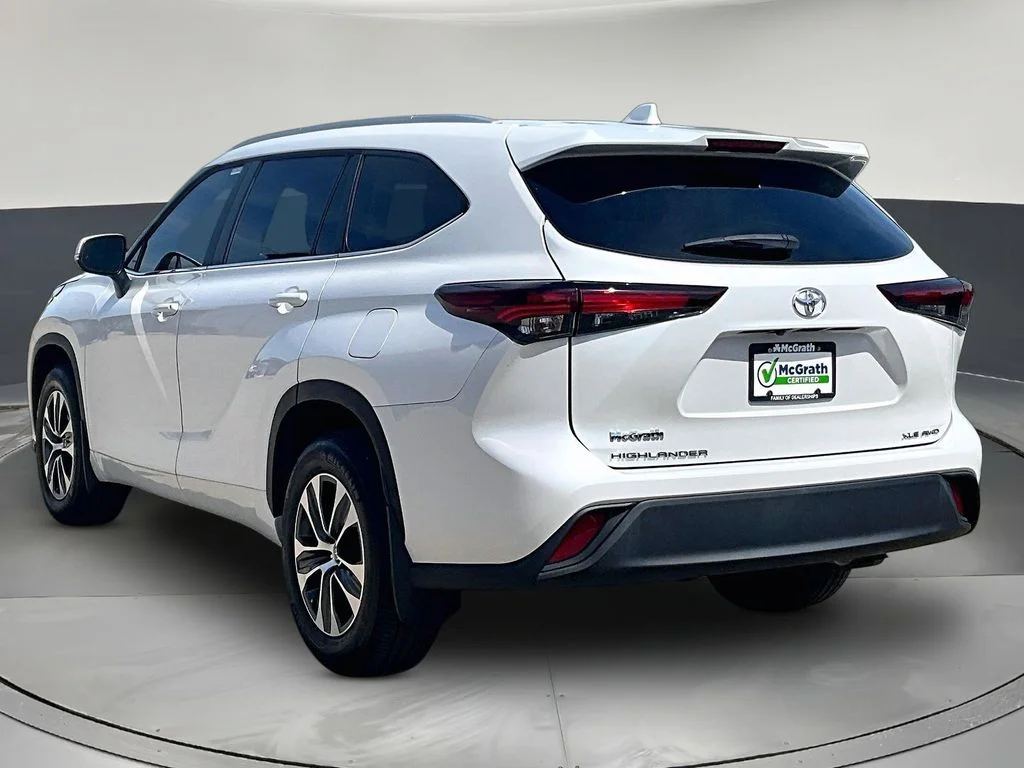 Certified Used 2024 Beige Toyota XLE image 5