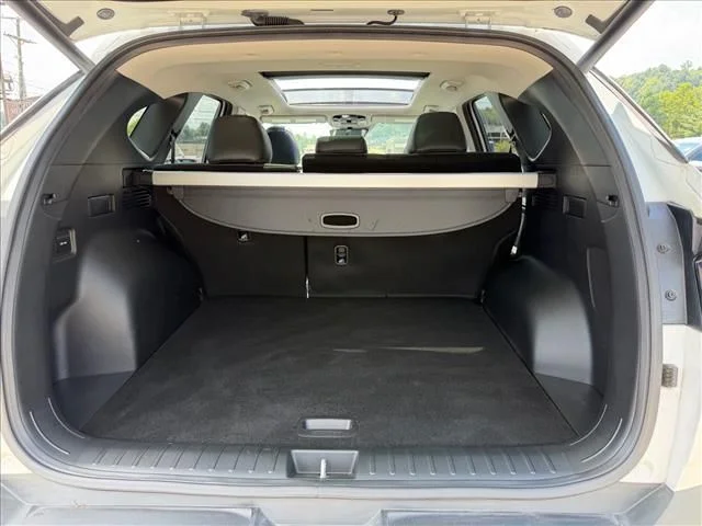 Used 2024 White Hyundai Limited image 25