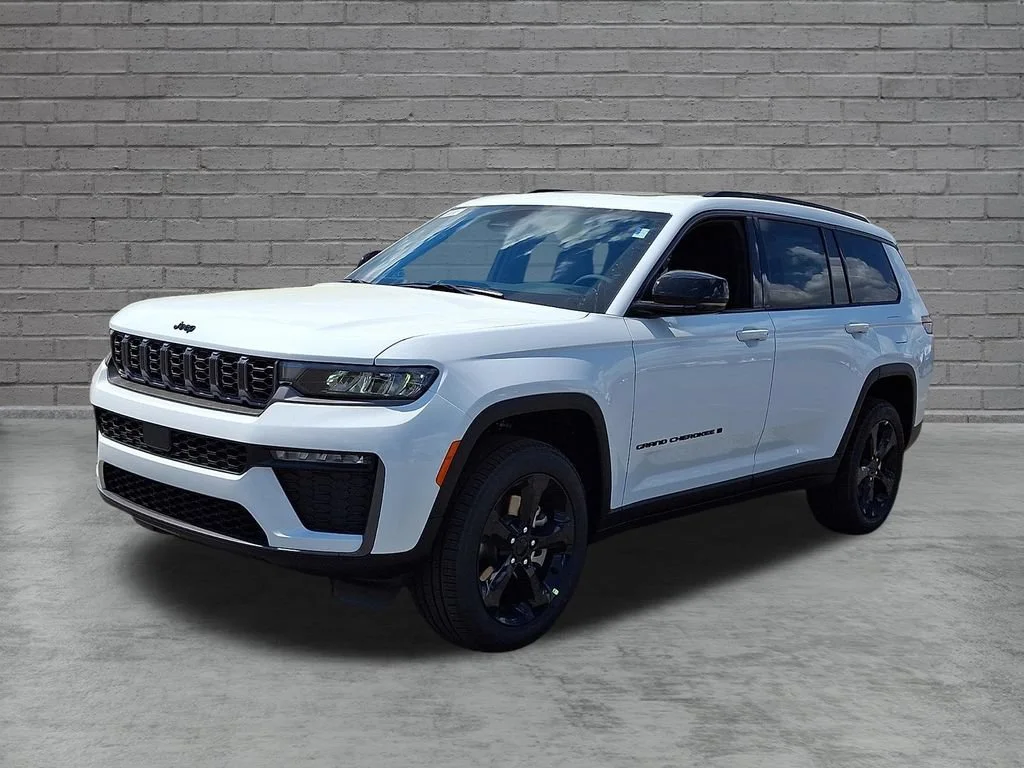 New 2026 Bright White Clearcoat Jeep Limited image 4