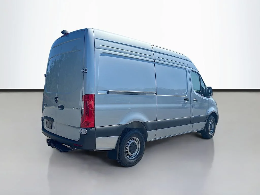 New 2026 Hightech Silver Mercedes-Benz Cargo 144 WB image 5