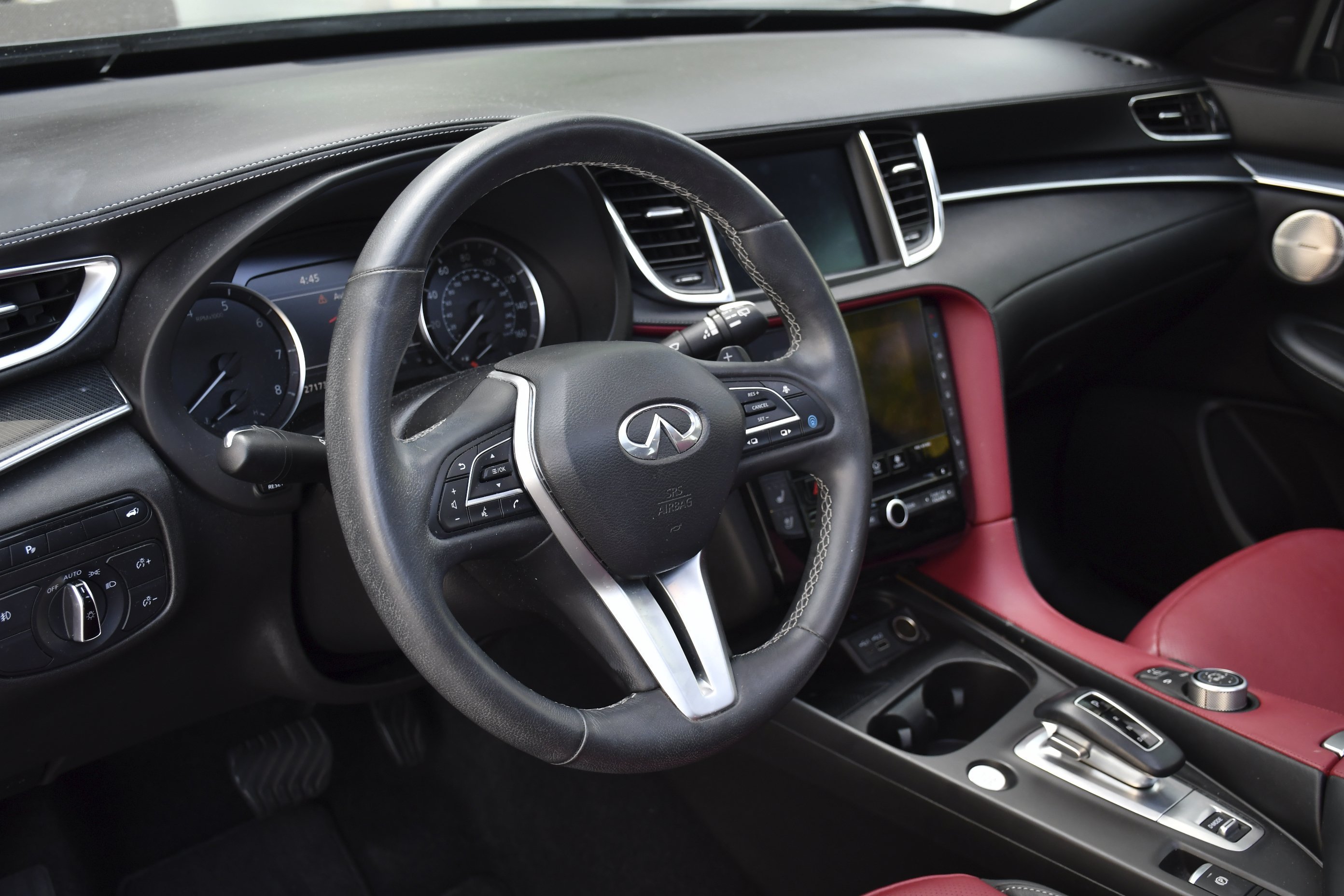 Certified Used 2023 Graphite Shadow INFINITI SPORT image 21