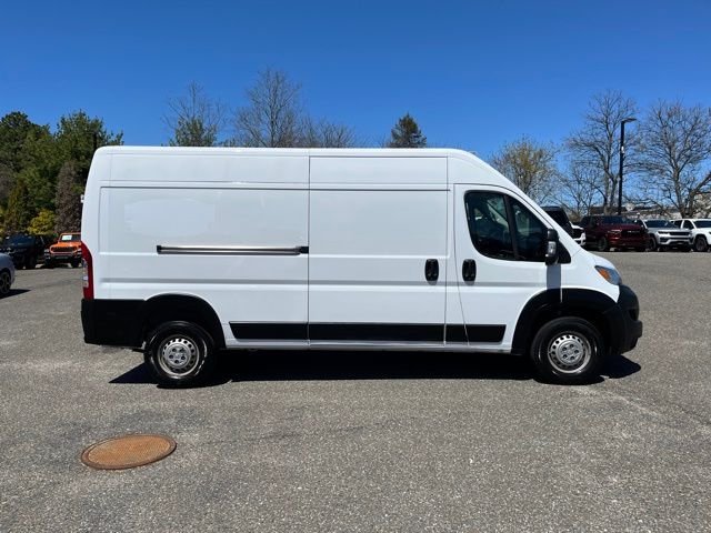 Used 2025 White Ram High Roof image 8
