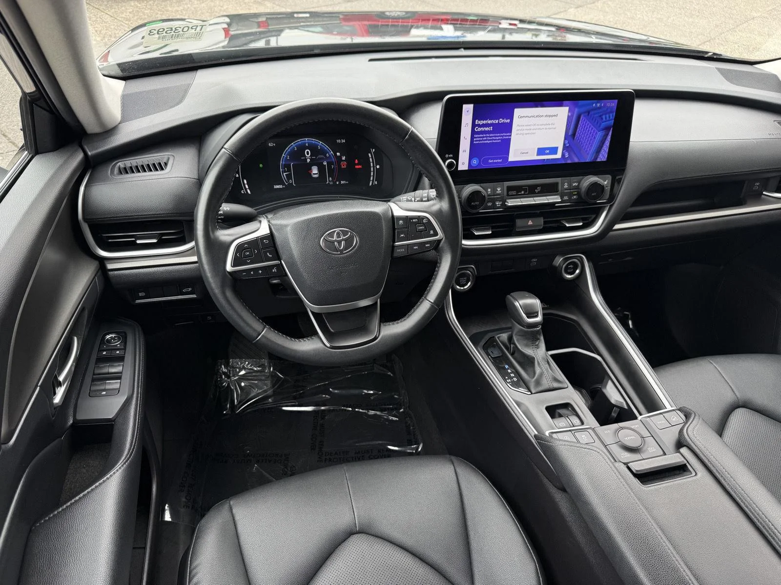 Used 2025 Midnight Black Metallic Toyota XLE image 19