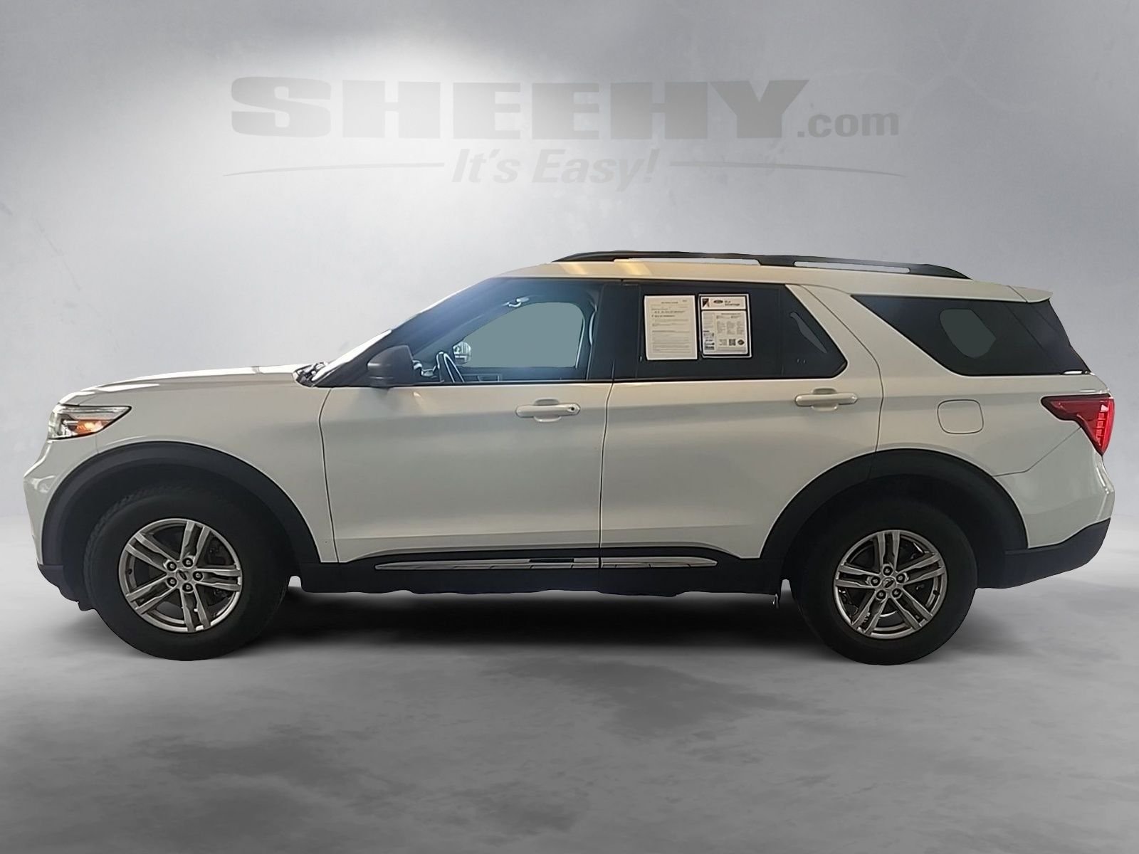 Used 2022 White Ford XLT image 15