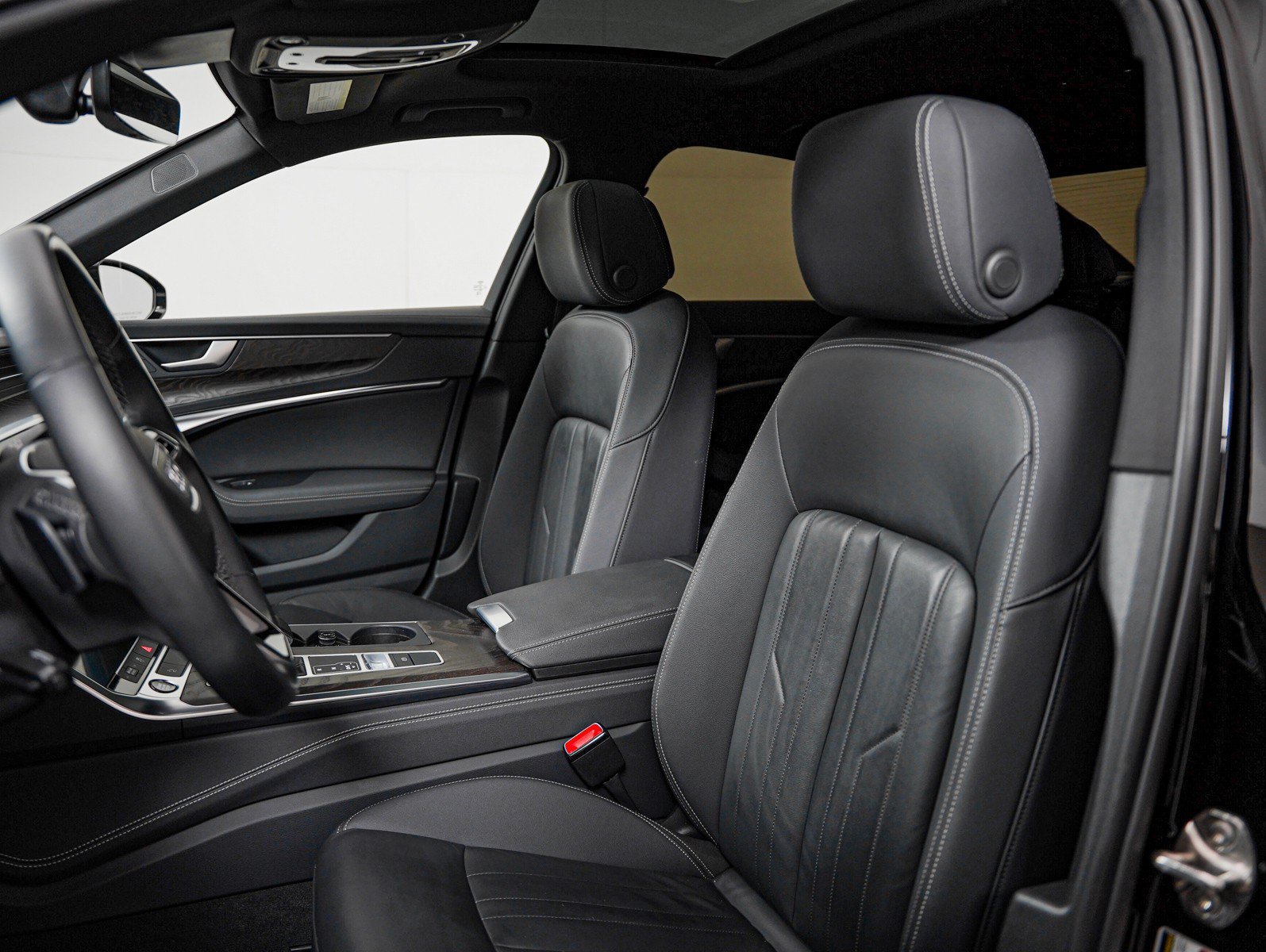 Used 2023 Brilliant Black Audi Premium Plus image 11