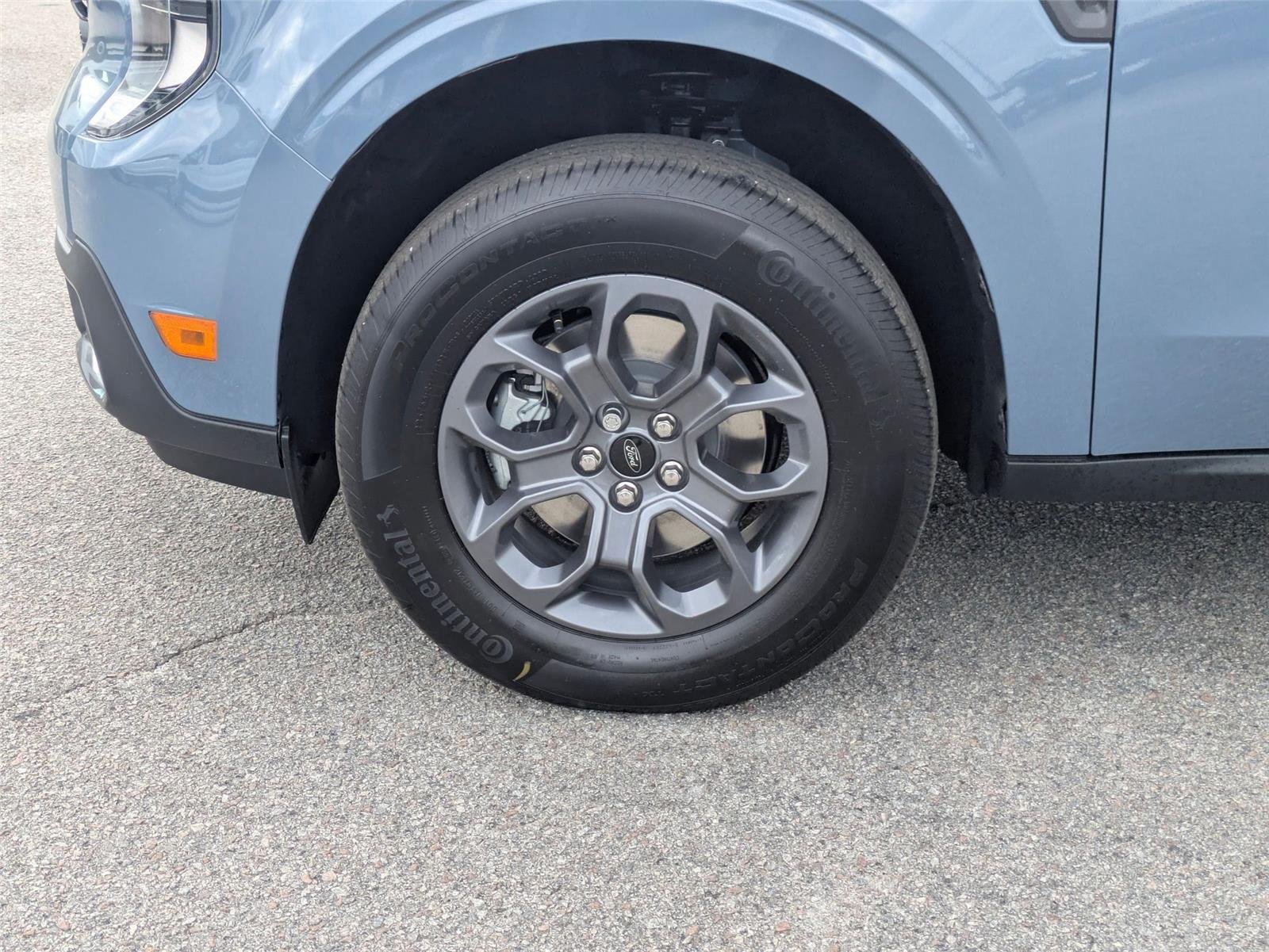New 2026 Azure Gray Metallic Tri-Coat Ford XLT image 10