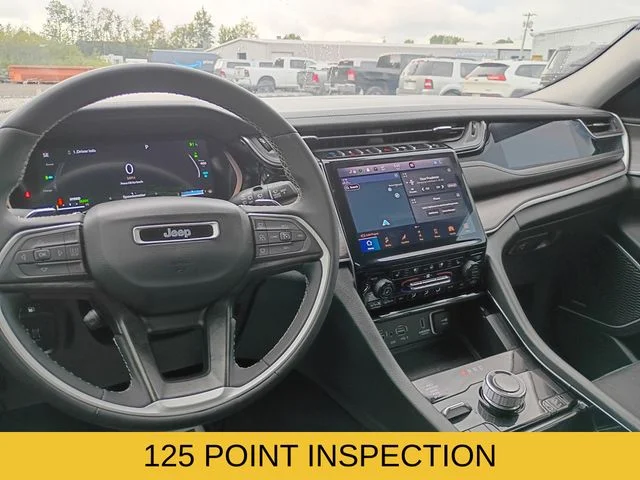 Used 2022 Silver Jeep 4xe image 10