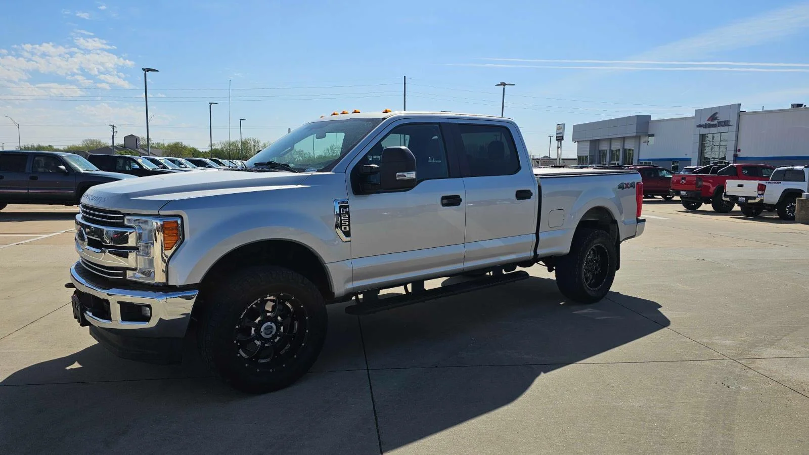 2018 Ford F-250 XL 4x4 Crew Cab 8' Box's photo