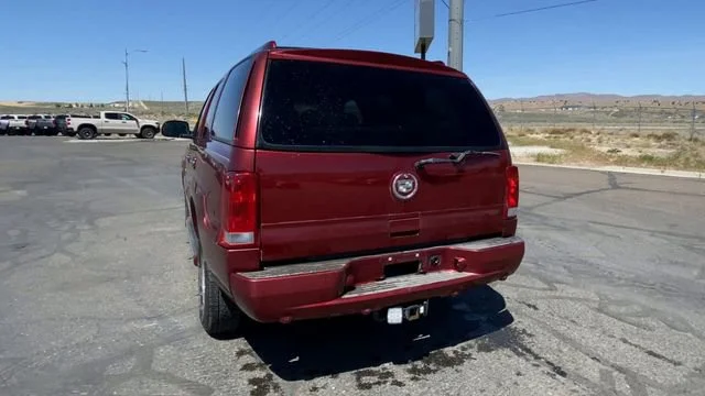 Used 2002 Infrared Cadillac SHALE image 7