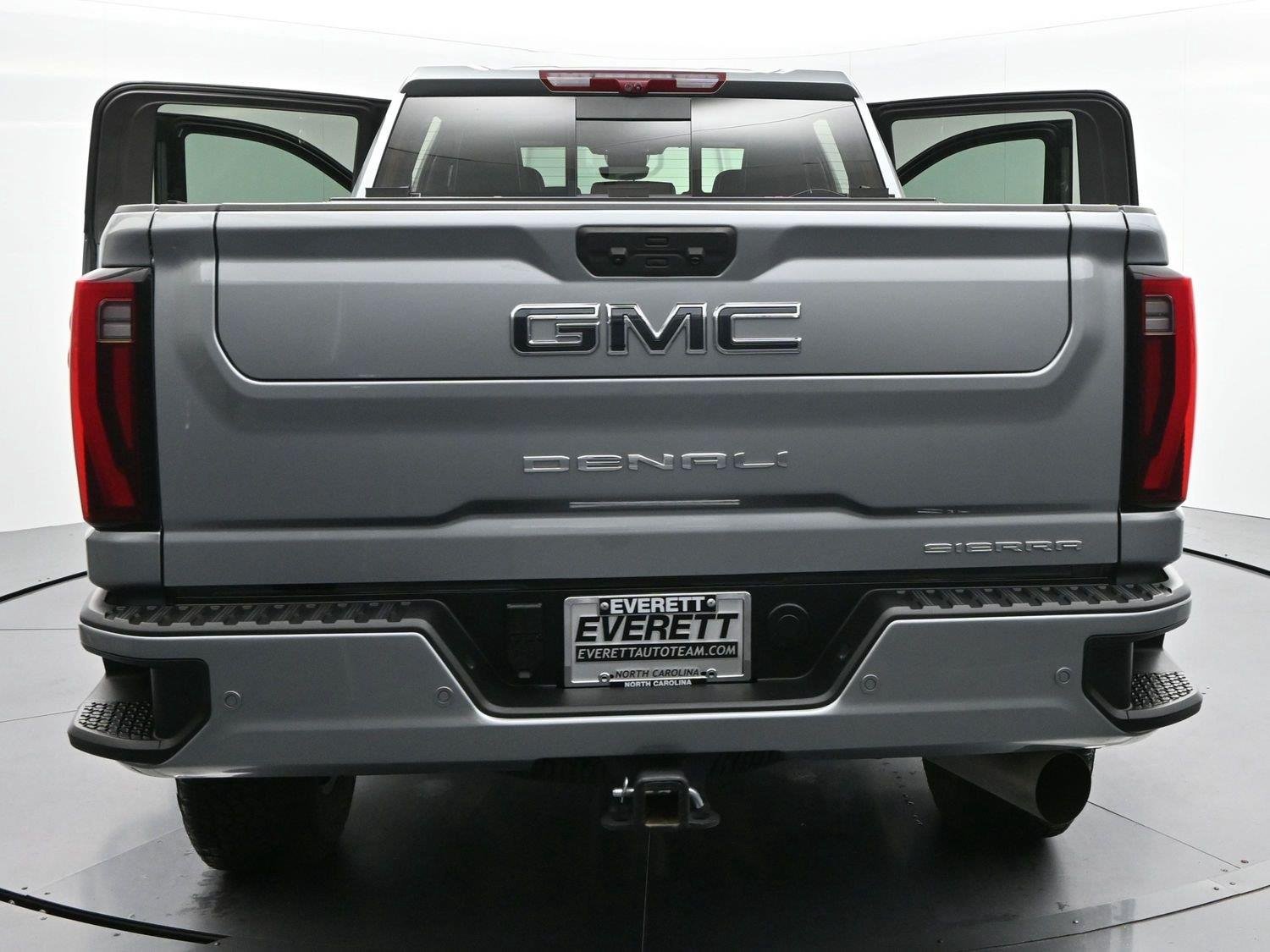 Used 2026 Sterling Metallic GMC Denali Ultimate image 45