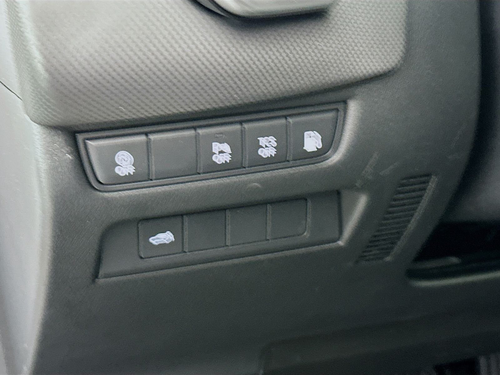 New 2026 Wind Chill Pearl Mazda Preferred AWD image 10