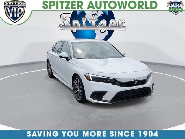 Used 2024 White Honda Touring image 2