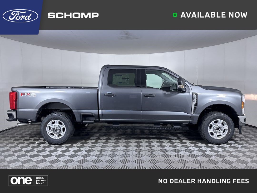 New 2026 Carbonized Gray Metallic Ford XLT image 1