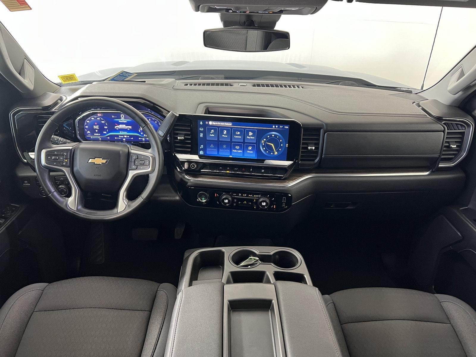 Used 2024 Lakeshore Blue Metallic Chevrolet LT image 20