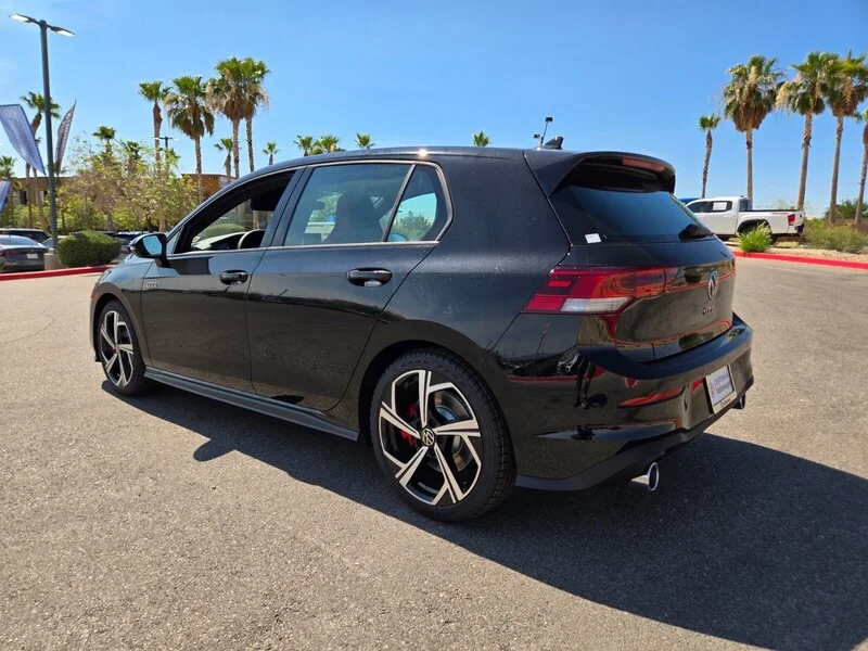 New 2026 Black Volkswagen 2.0T SE image 3