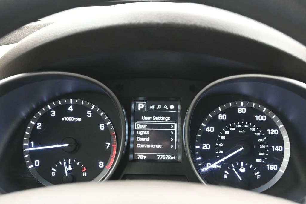 Used 2017 Frost White Hyundai 2.4 Base image 11