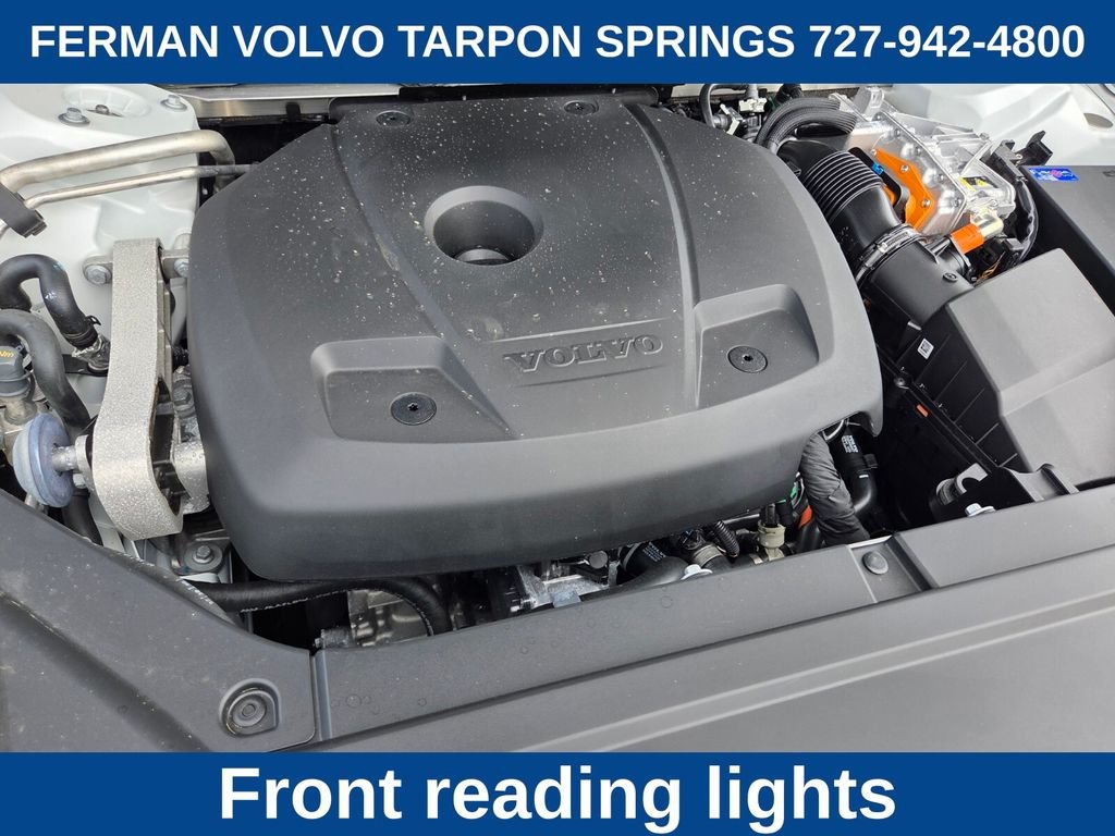 New 2026 Crystal White Volvo Plus image 23