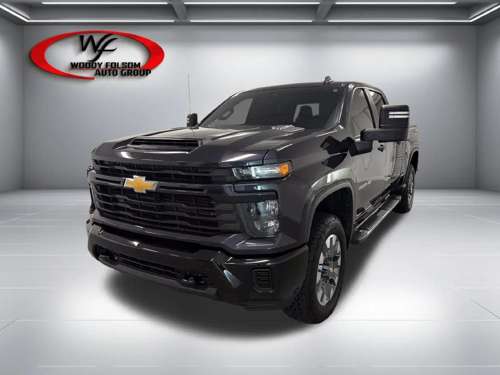 Used 2024 Gray Chevrolet Custom image 2
