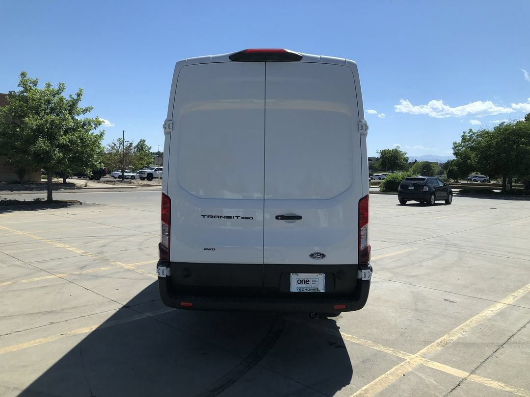 New 2026 Oxford White Ford  image 8