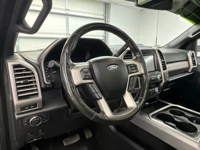 Used 2020 Black Ford Platinum image 22