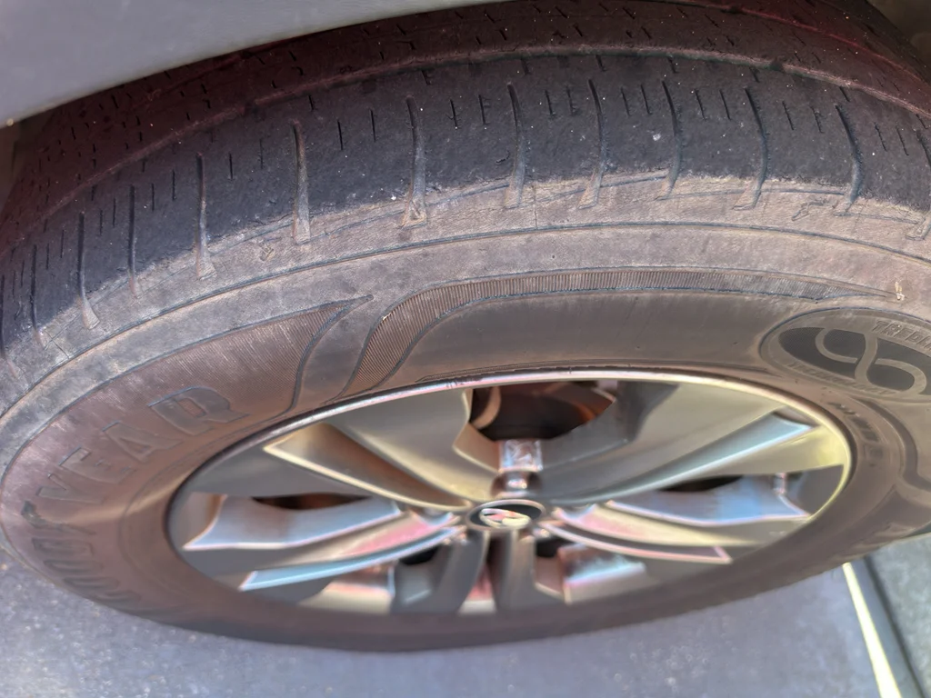 Used 2014 Twilight Black Hyundai 2.4L (A6) image 3