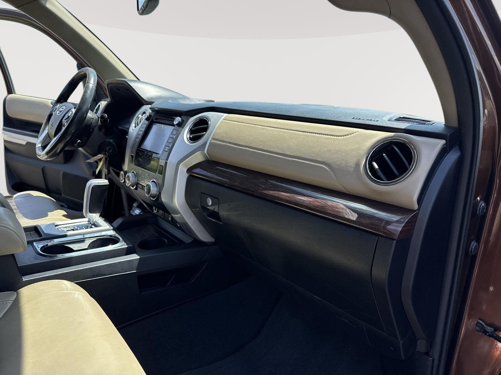 Used 2014 Sunset Bronze Mica Toyota Limited image 26