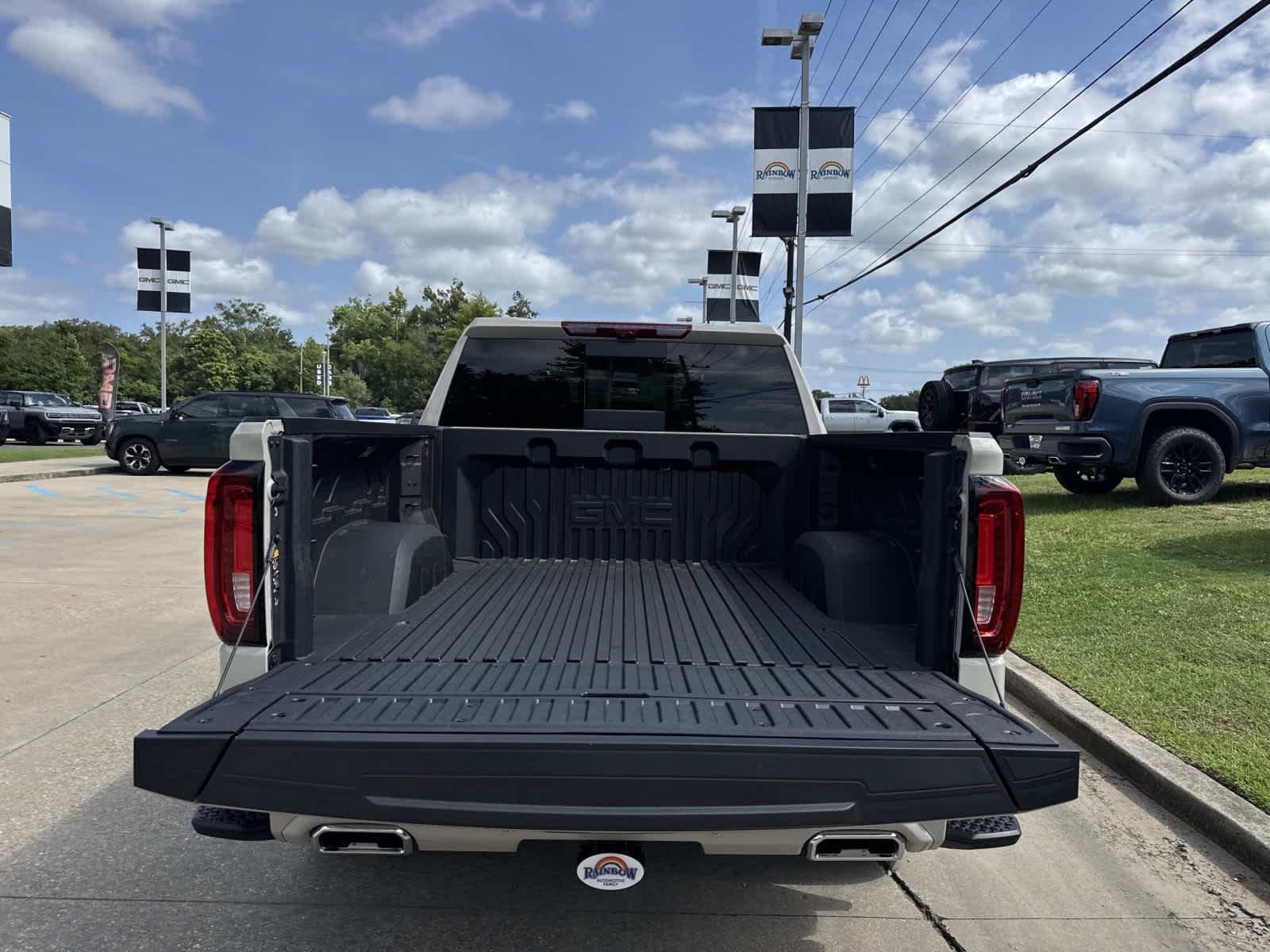 2026 GMC Sierra 1500 Denali Ultimate - Photo 7