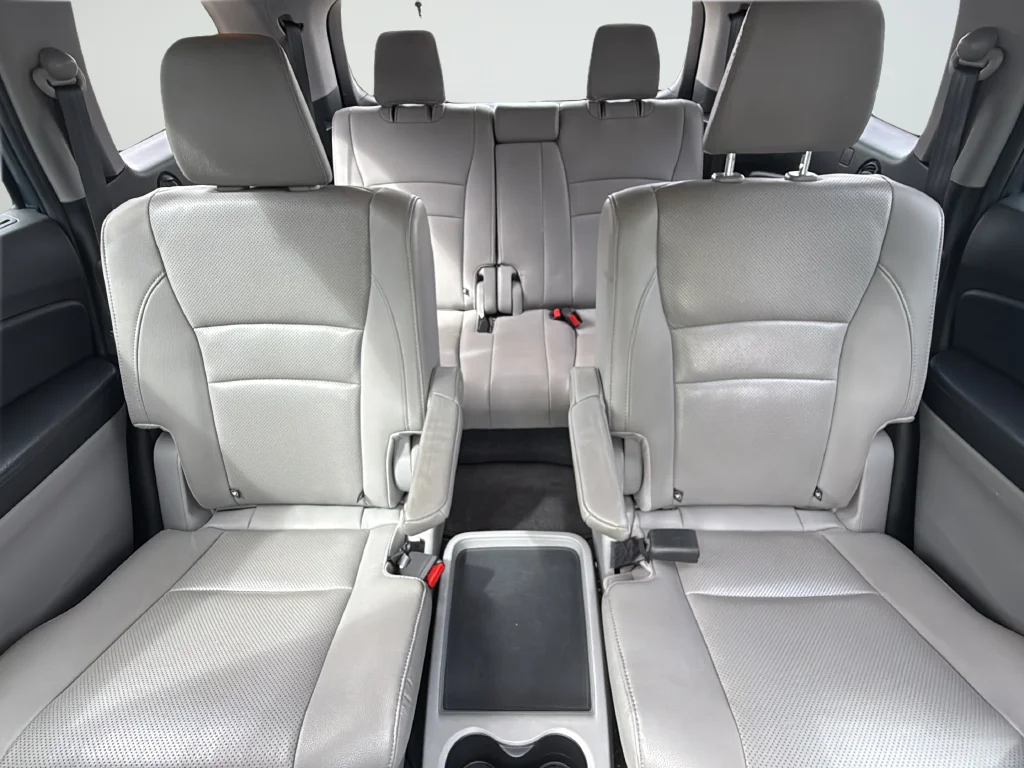 Used 2017  Honda Elite image 18