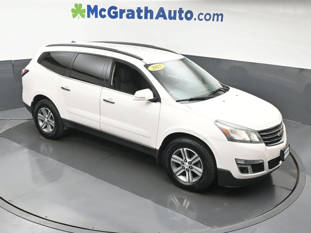 Used 2015 White Chevrolet 2LT image 3
