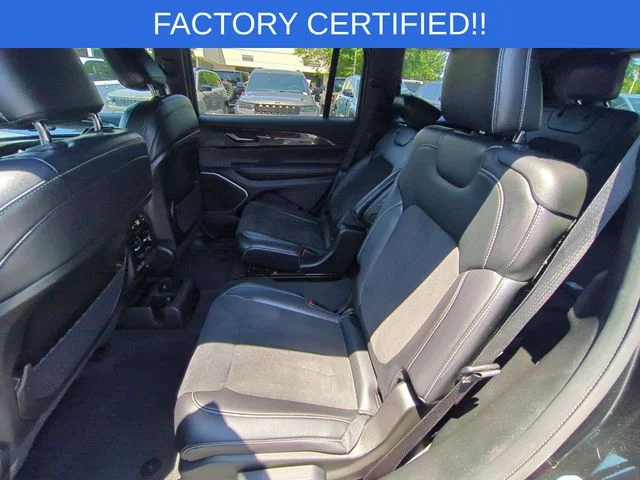 Used 2021 Black Jeep Altitude image 30