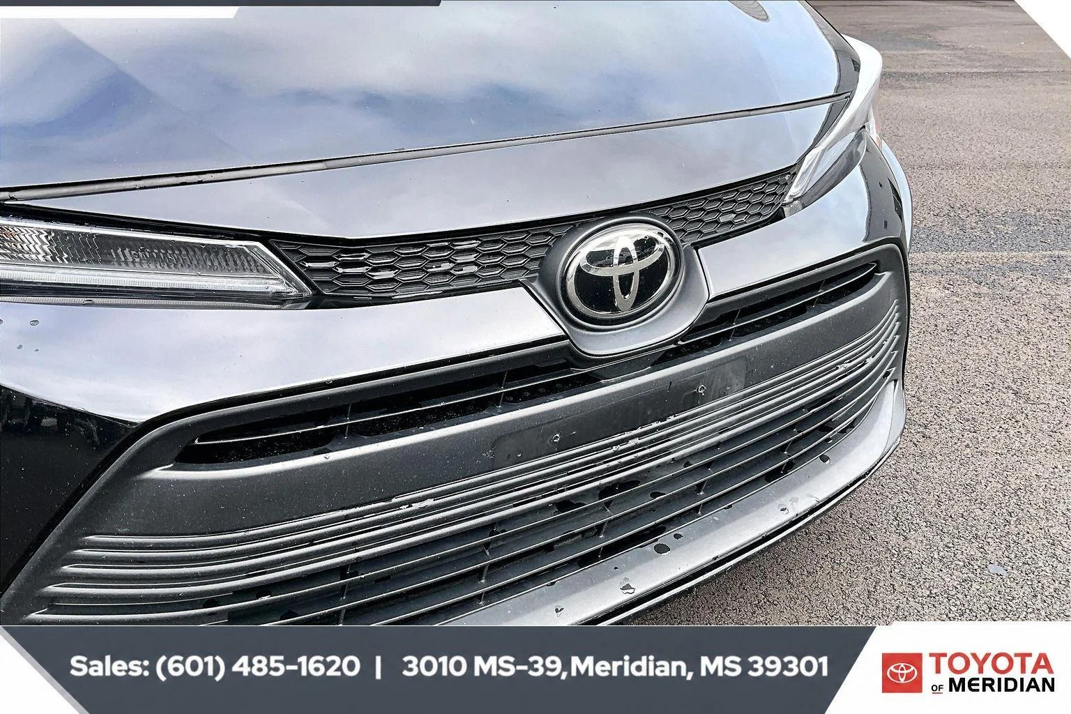 Used 2024 Midnight Black Metallic Toyota LE image 20