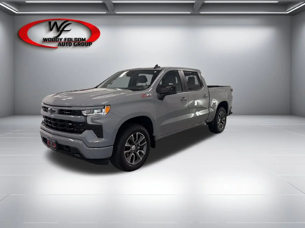 Used 2024 Slate Gray Metallic Chevrolet RST image 3