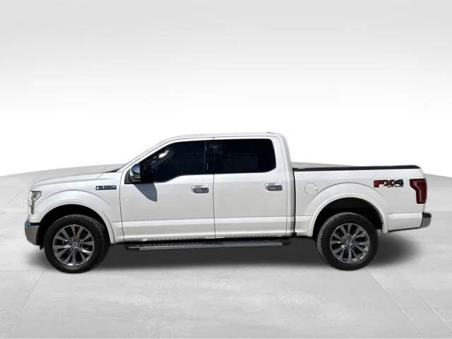 Used 2015 White Ford Lariat image 6