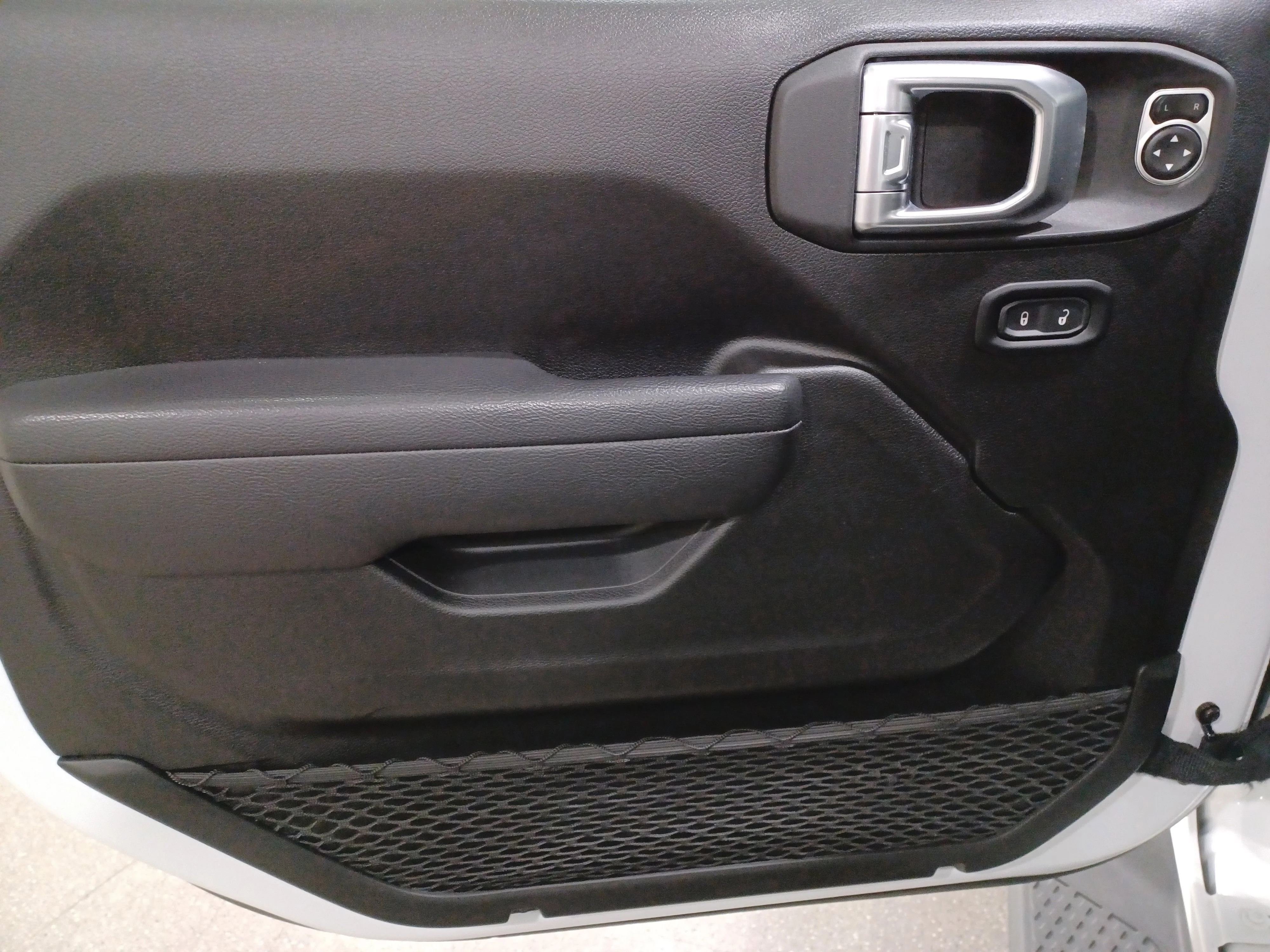Certified Used 2024 White Jeep Sport 4x4 Nighthawk*Adaptive Cruise | Remote Start | Htd Seats | Htd Wheel image 8