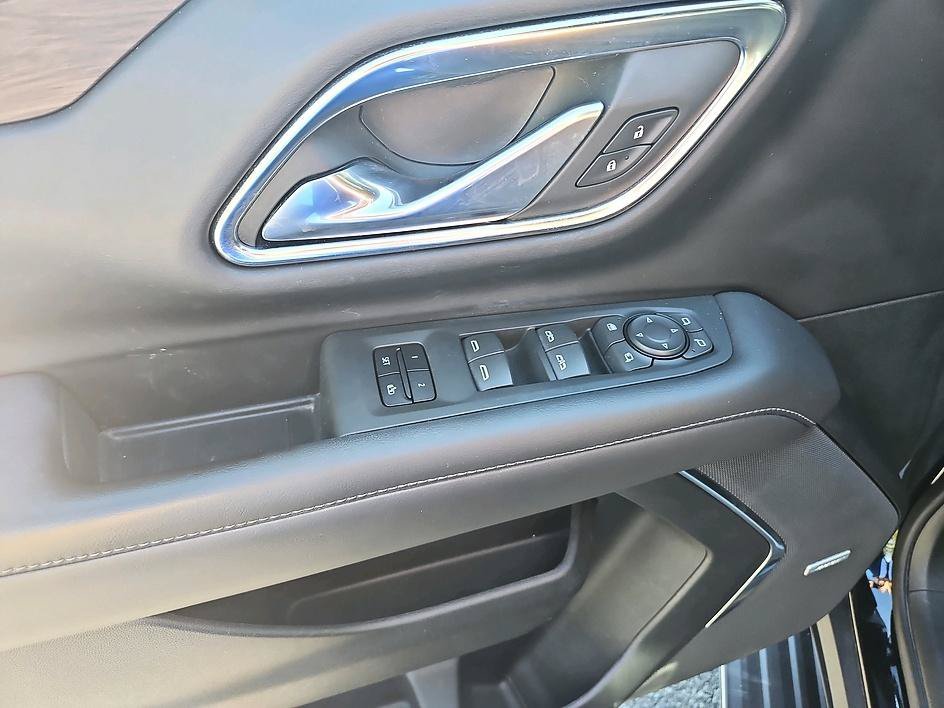Used 2022 Black Chevrolet LT image 11