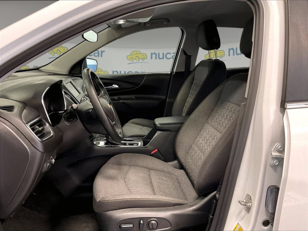 Used 2024 White Chevrolet LT image 9