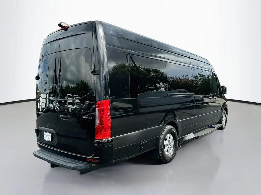Used 2019 Black Mercedes-Benz Cargo 170 WB EXT image 9