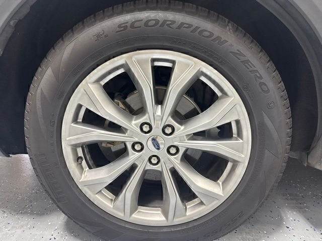 Used 2020 Silver Ford XLT image 6