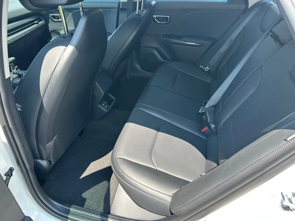 New 2026 White Kia EX image 20