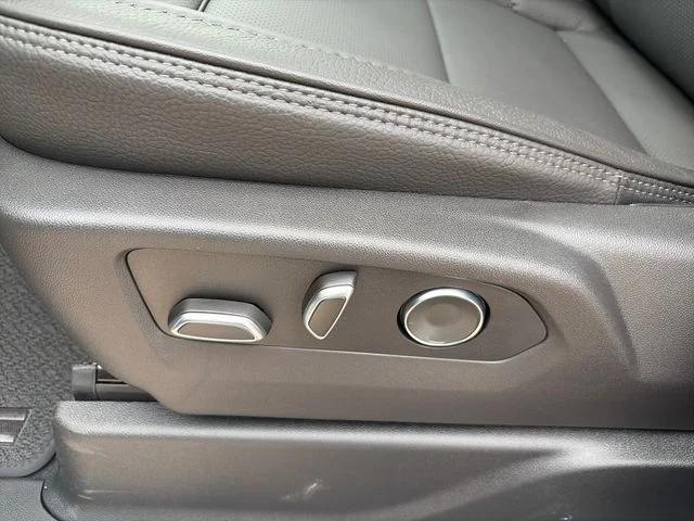 New 2026 White GMC Denali image 15