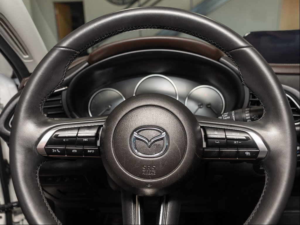 2024 Mazda CX-30 Premium - Photo 10