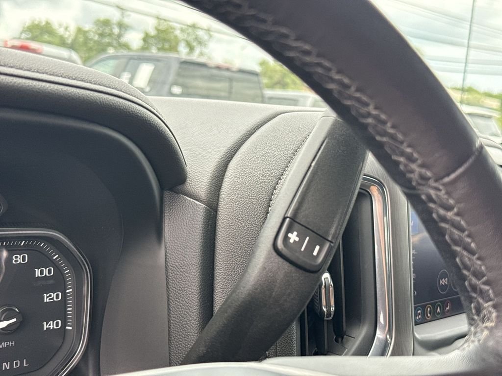 Used 2022 Red GMC Denali image 19