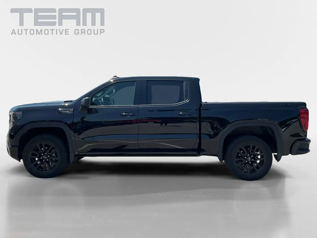 Used 2024 Onyx Black GMC Elevation image 4