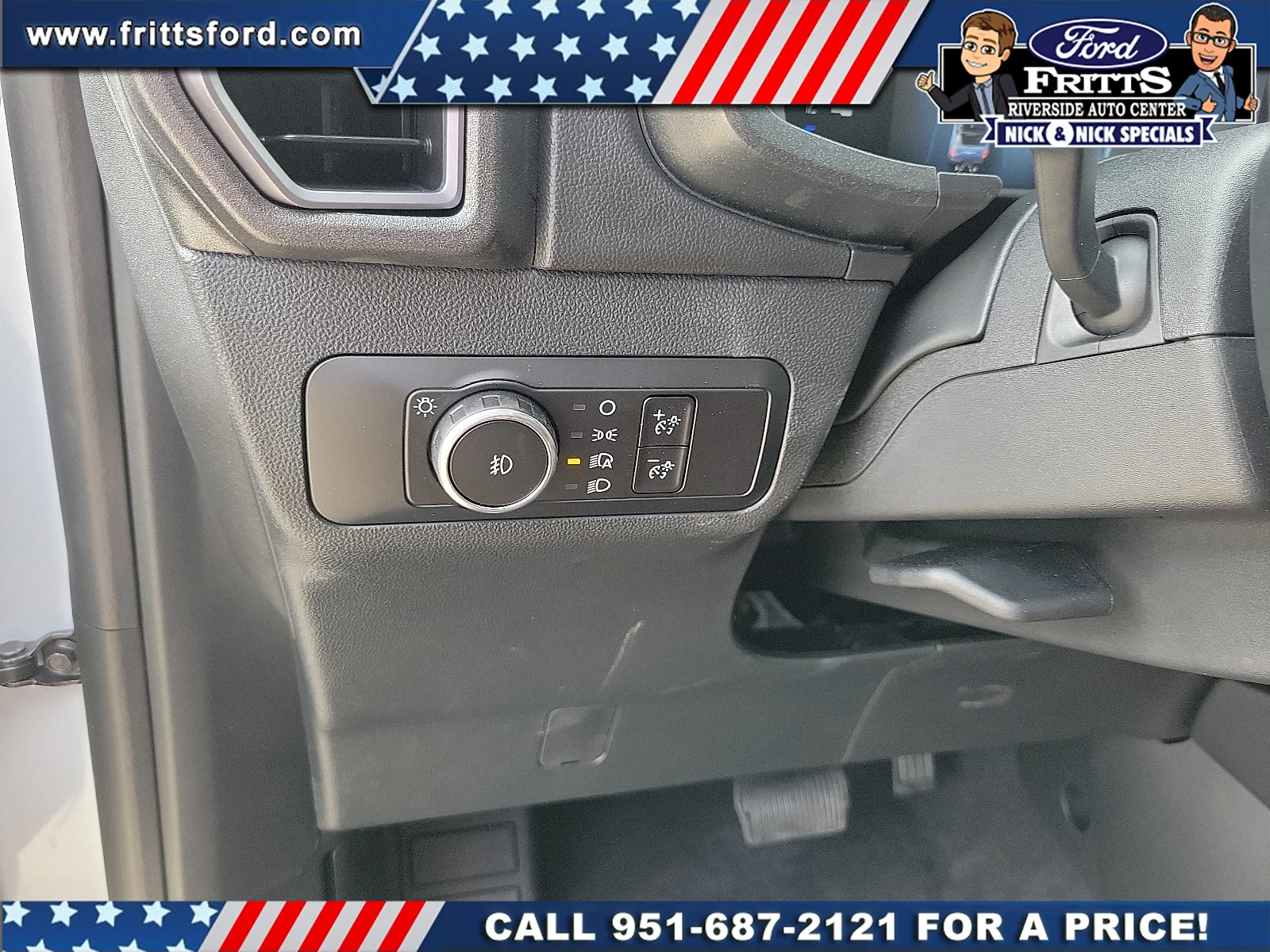 New 2026 Space White Metallic Ford Outer Banks® image 13