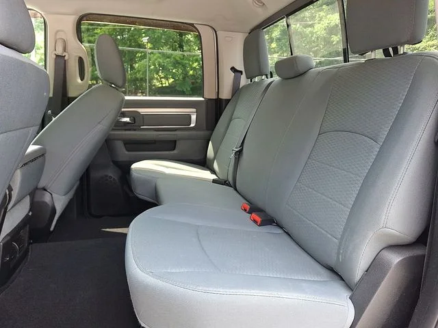 Used 2016 White Ram SLT image 16