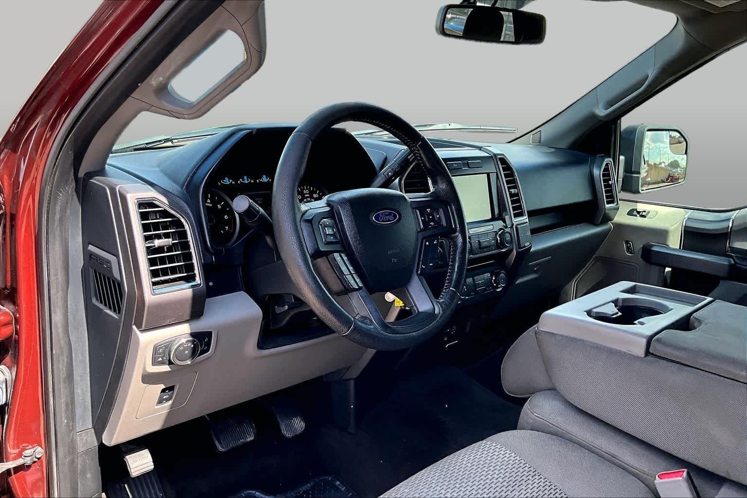 Used 2015 Bronze Fire Metallic Ford XLT image 20