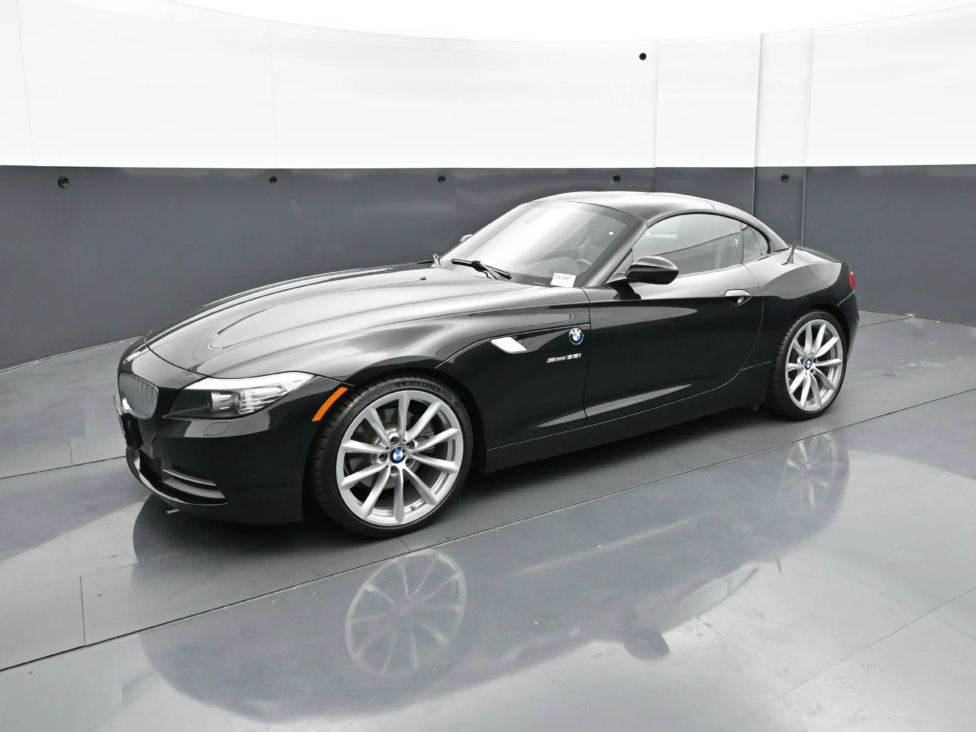 Used 2011 BMW Z4 sDrive35i with VIN WBALM7C55BE382790 for sale in Wayzata, Minnesota