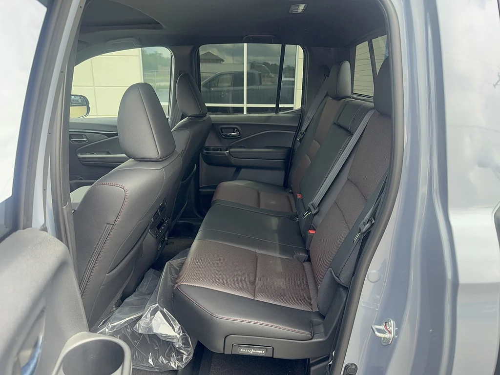 New 2026 Sonic Gray Pearl Honda Black Edition image 11