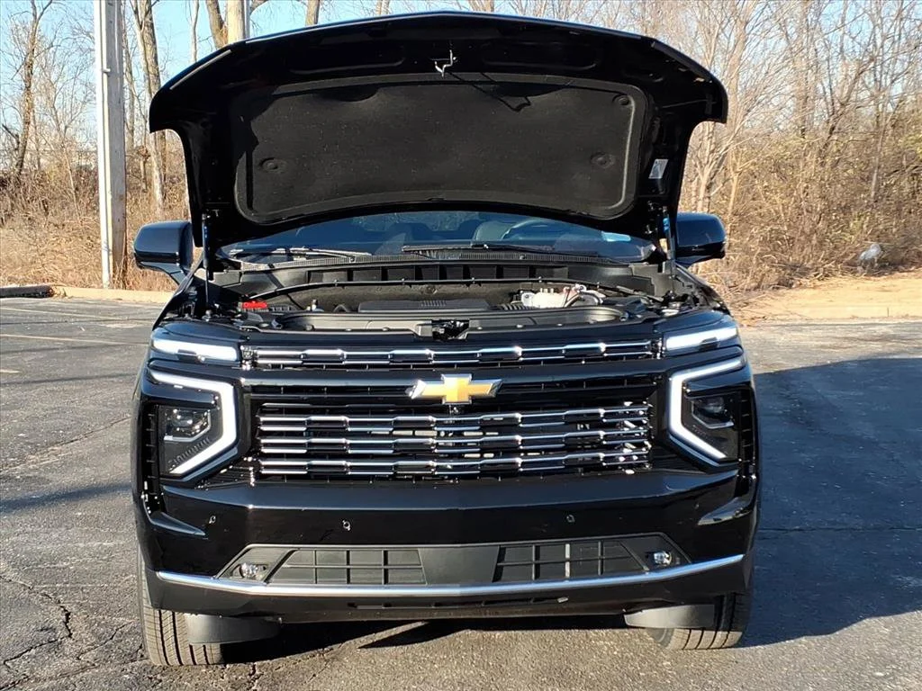 New 2026 Black Chevrolet High Country image 21